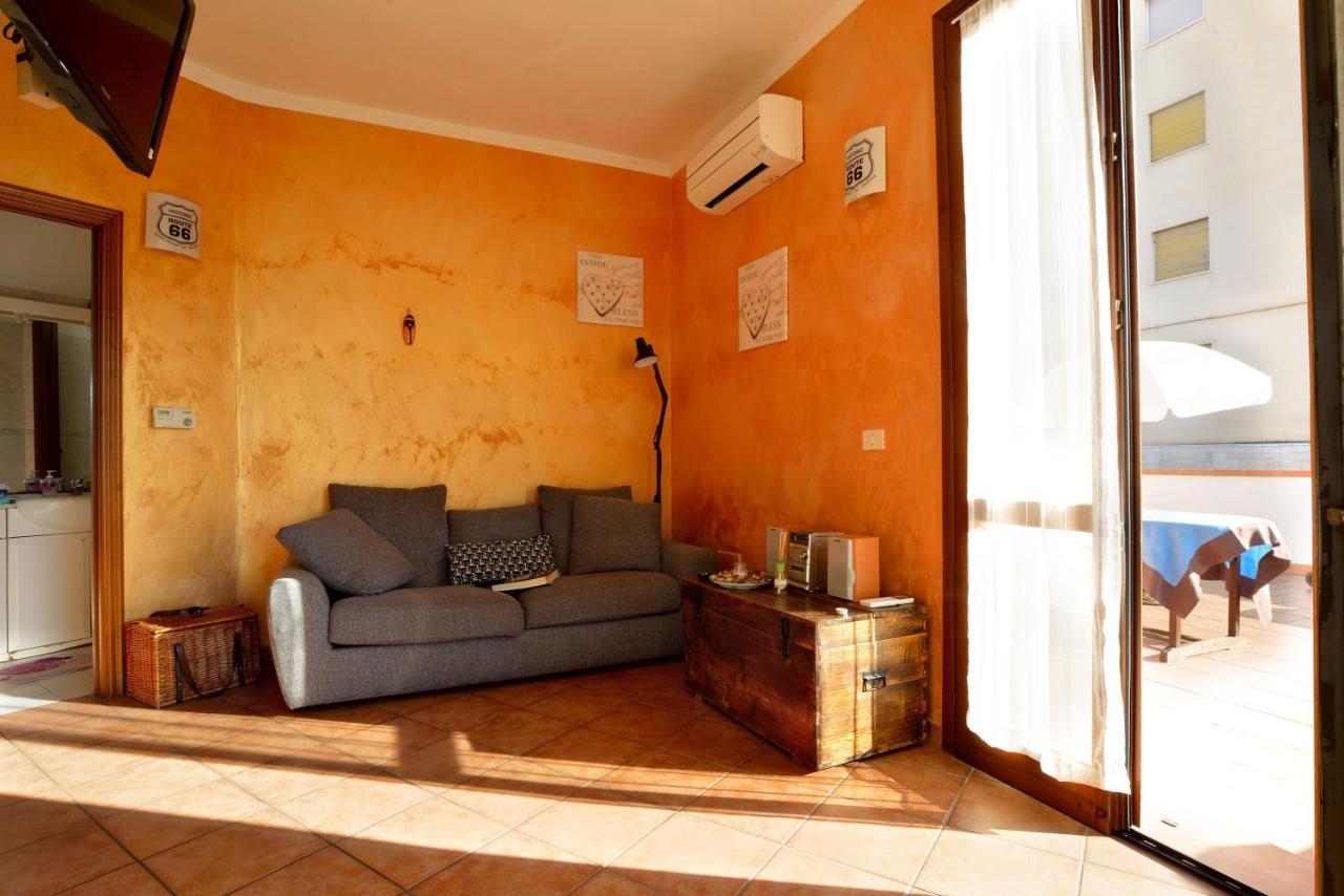 Casa Con Grande Terrazza, Ac, Wifi, Posto Auto E Vicino Al Mare Villa Imperia Ngoại thất bức ảnh