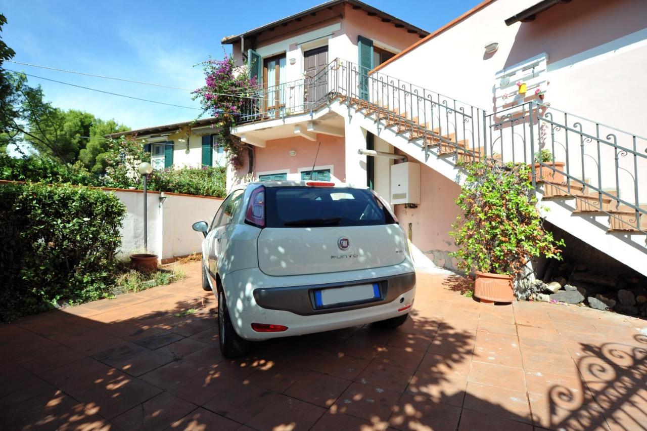 Casa Con Grande Terrazza, Ac, Wifi, Posto Auto E Vicino Al Mare Villa Imperia Ngoại thất bức ảnh